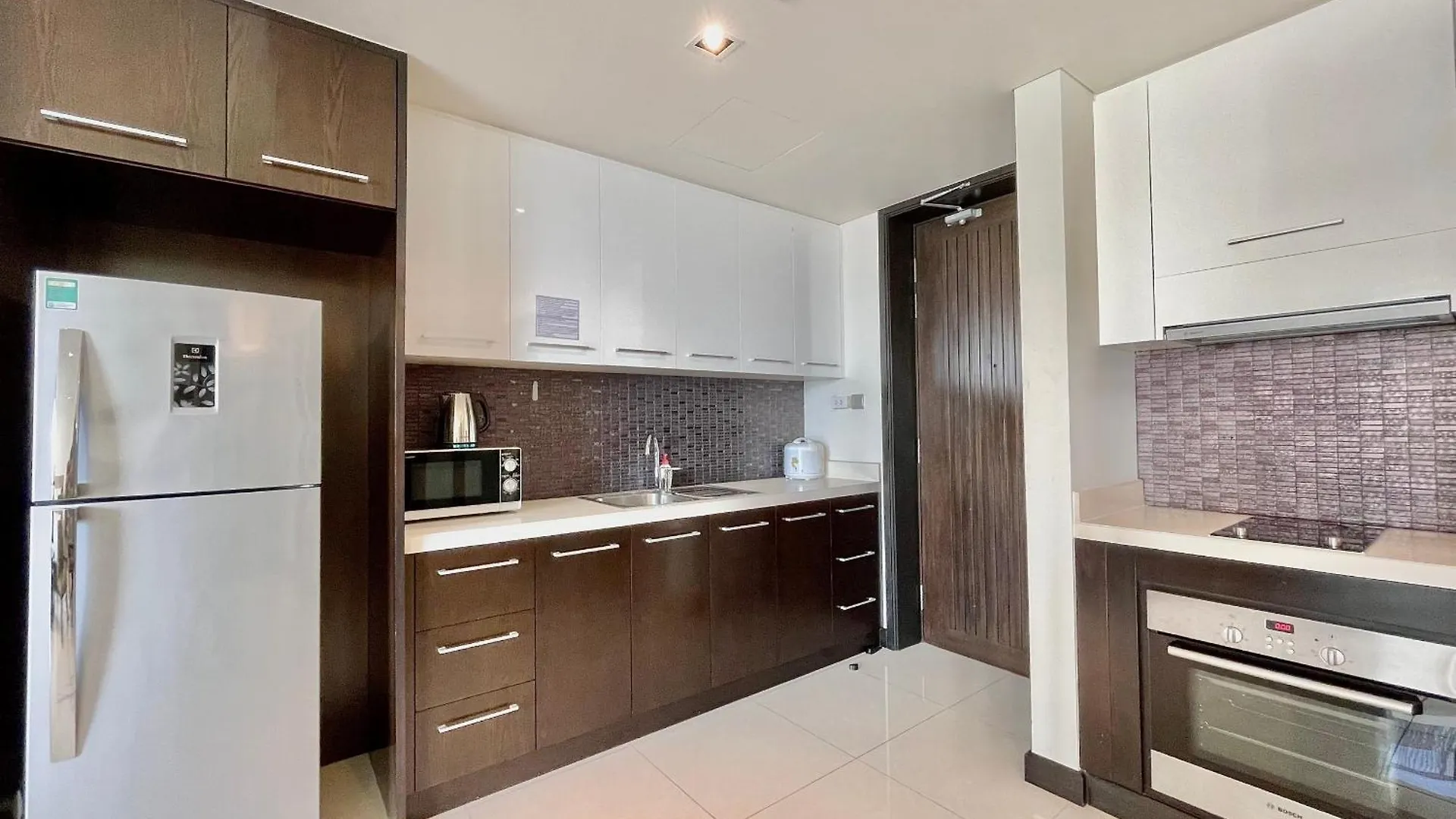 Luxury Seaview Apartments Managed By Anh Нячанг